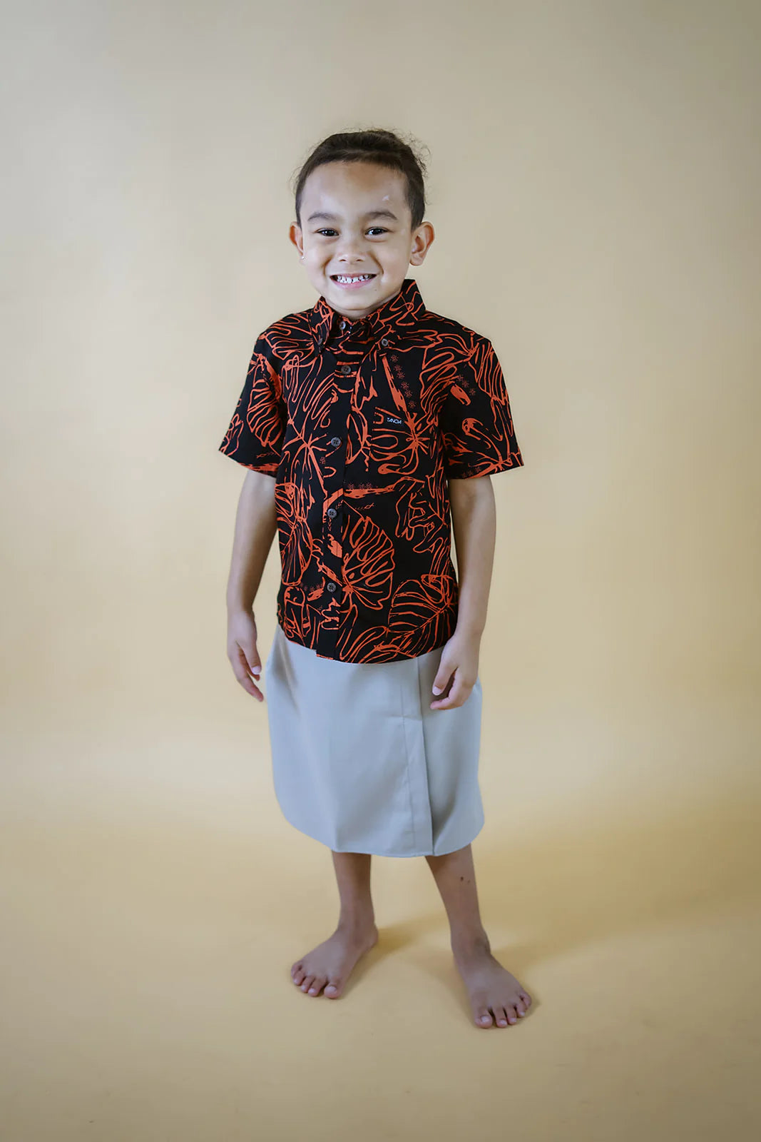 OLOSEGA BOY'S SHIRT BSCS01 BLACK/RED