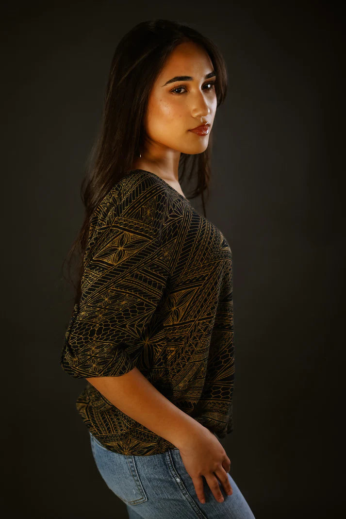LOLE VNECK TOP TT129
