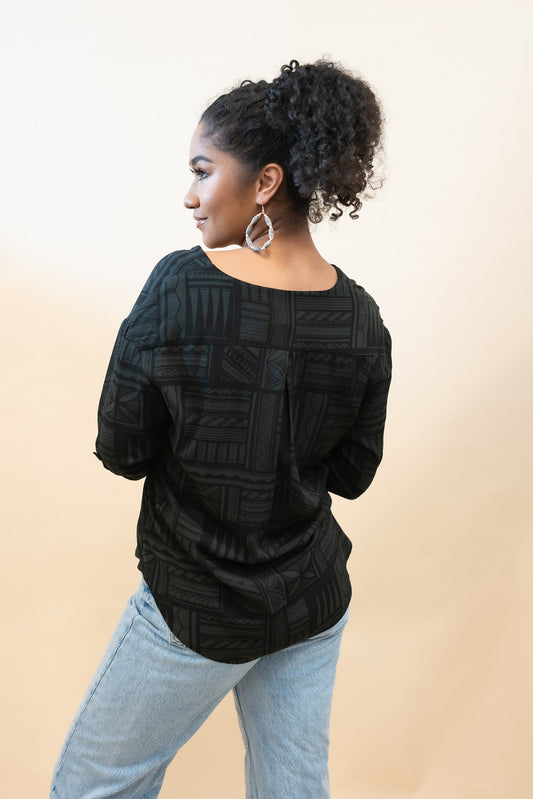 TANU V-NECK TOP TT129