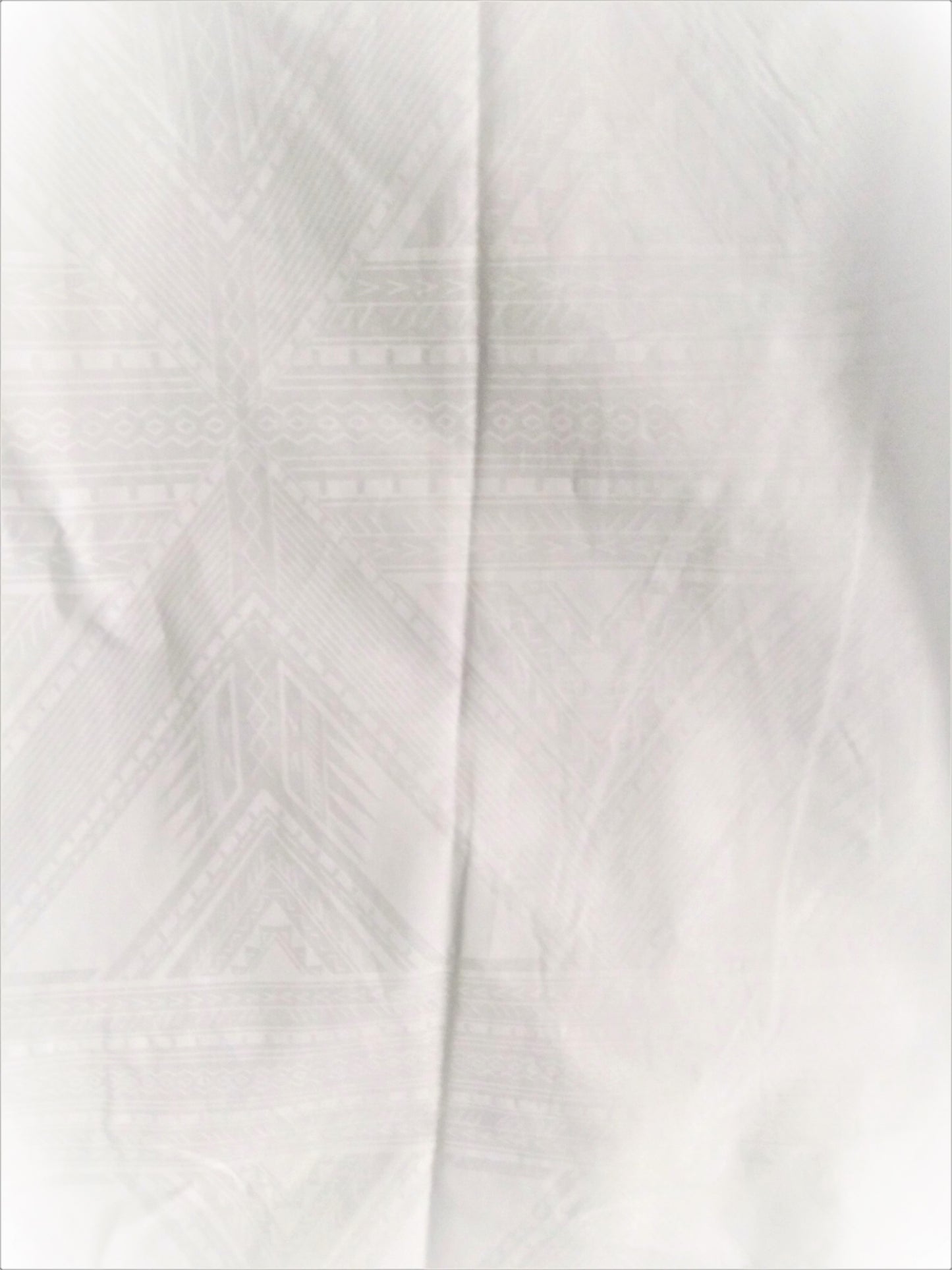 FB4718 WHITE