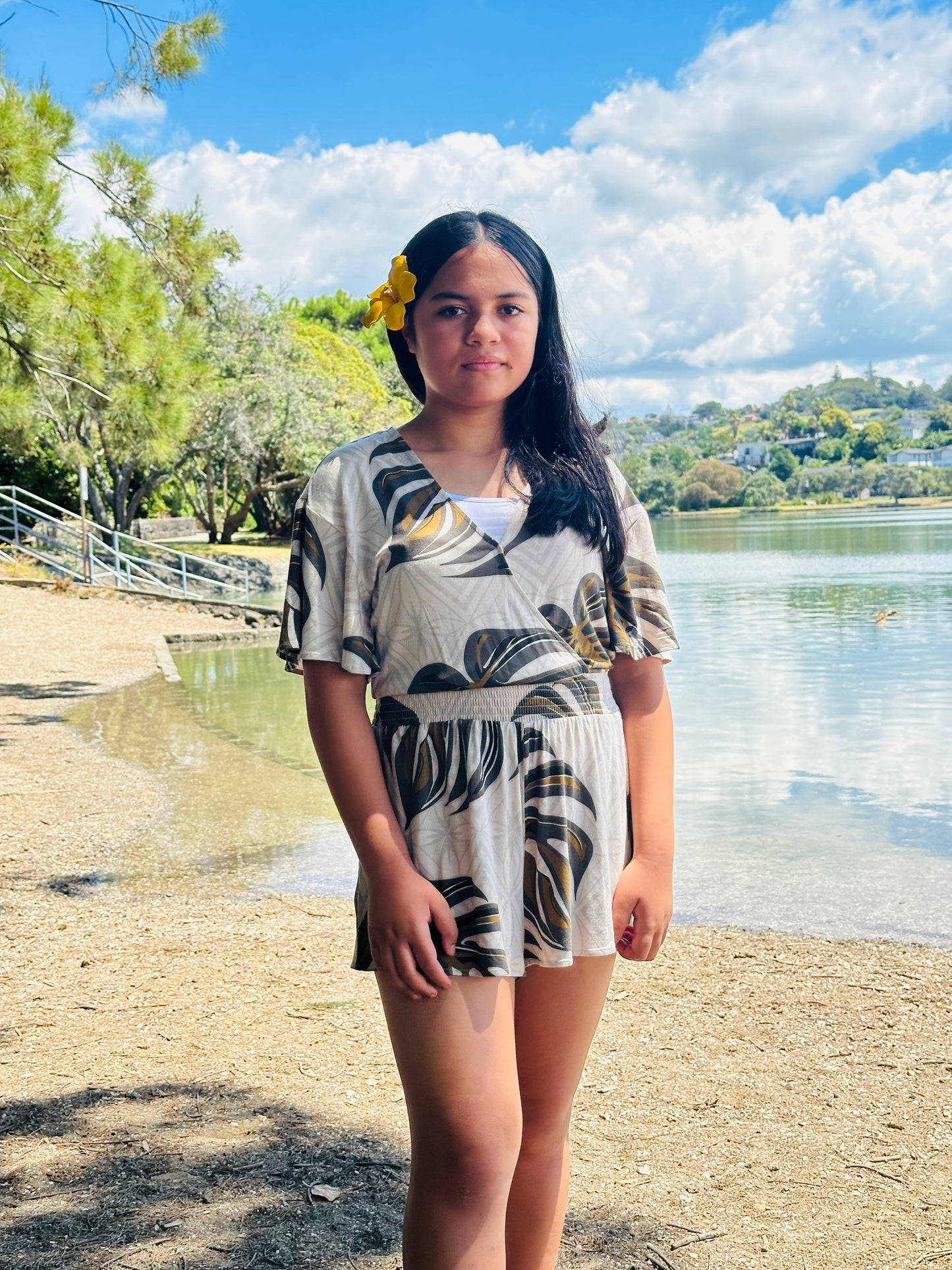 LE LAGI FLUTTER ROMPER-TD161 NATURAL