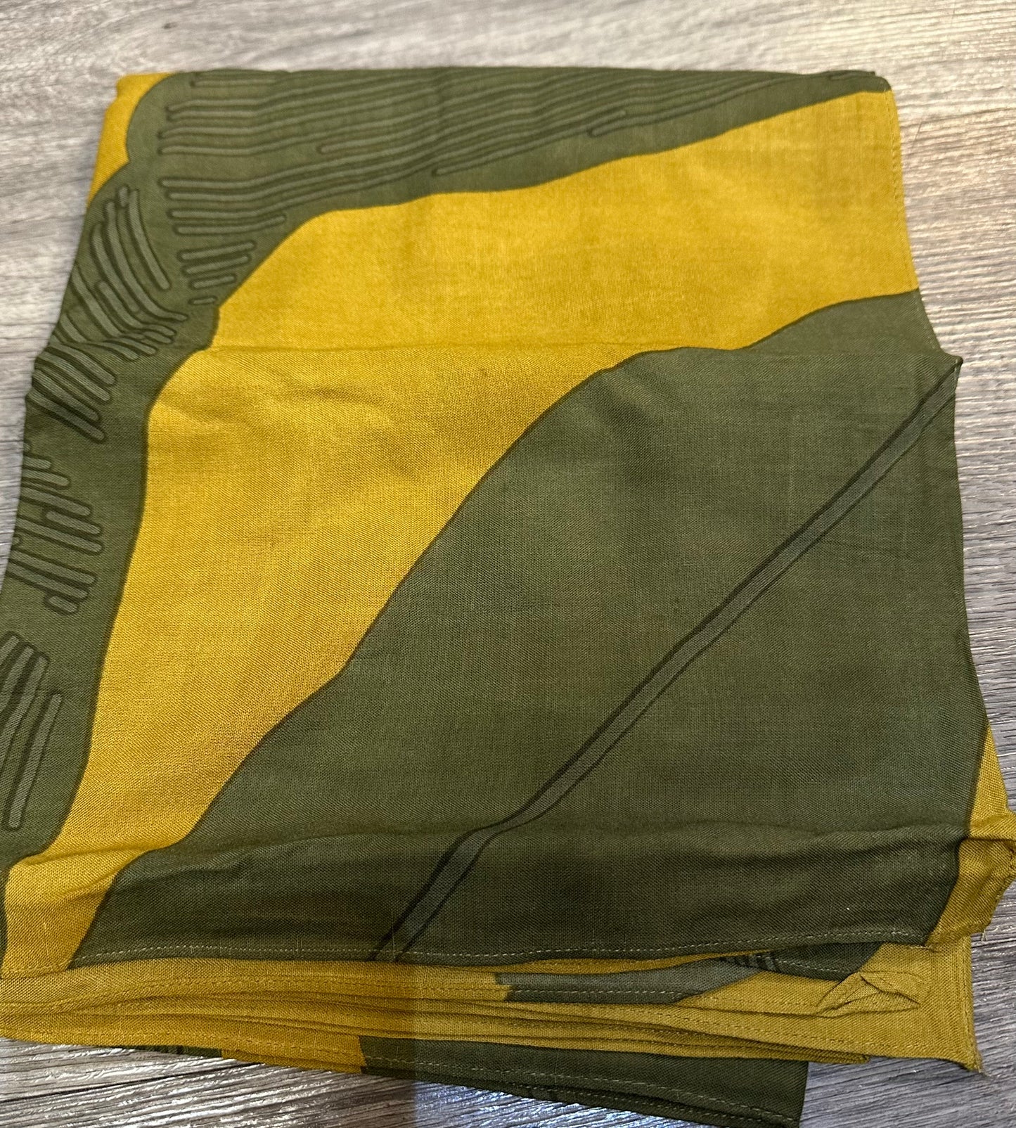 LEONE TANOA IE LAVALAVA TP000